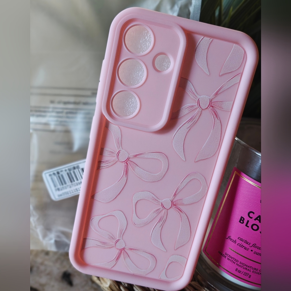 Galaxy S25 Pink Bow Design Phone Case